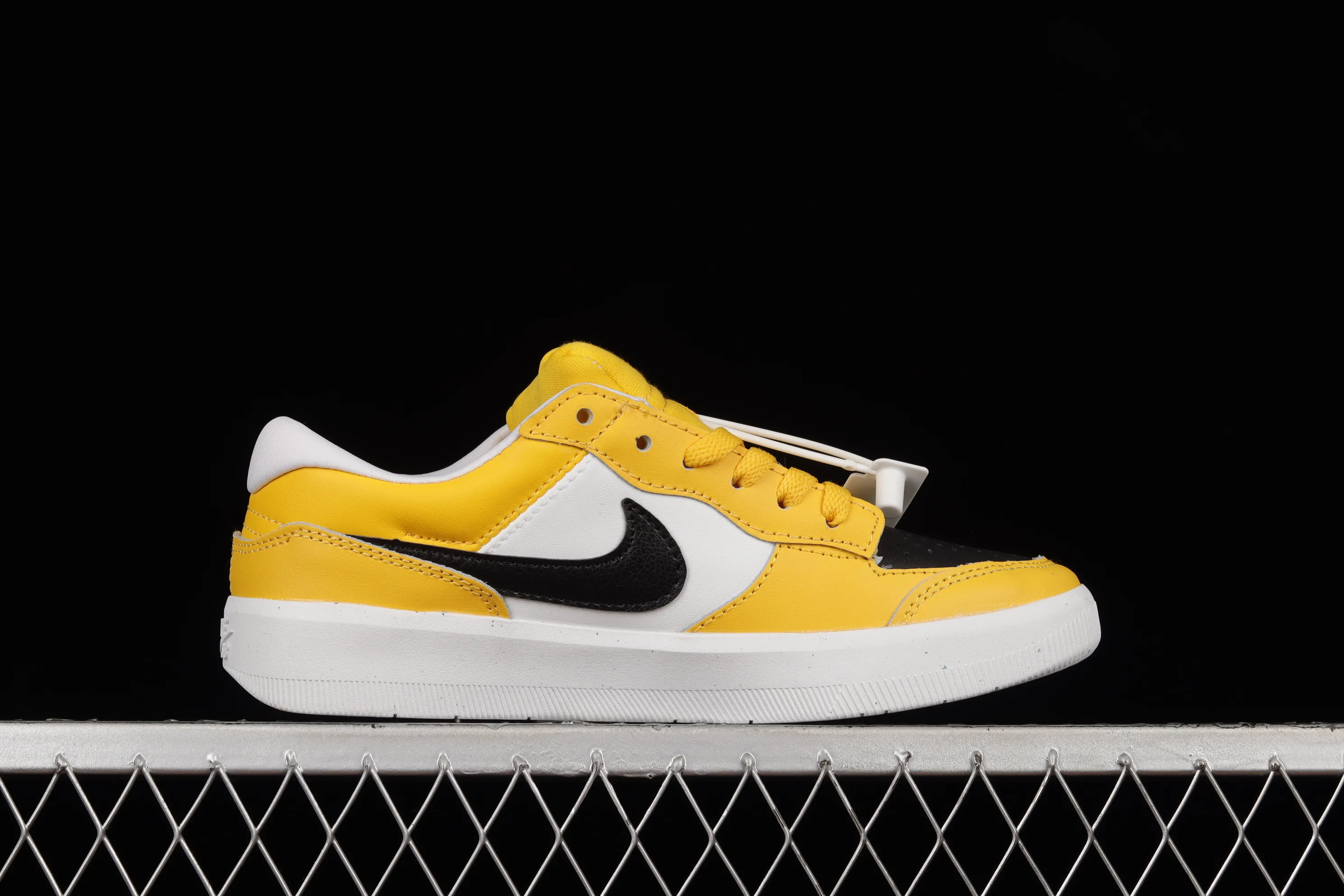 All categories Nk SB Dunk series Nk Force 58 simplified skate shoes Nk SB Zoom Blazer Low Pro GT QS Trail Blazer low-top casual skate shoes DH7505-700